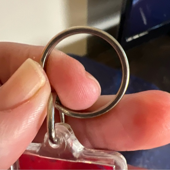 Vintage Jim Benton ‘87 Shopping Is My Life Keychain - Picture 8 of 10